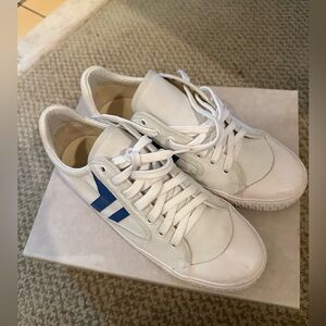 SOLD Celine Canvas white sneakers size 41